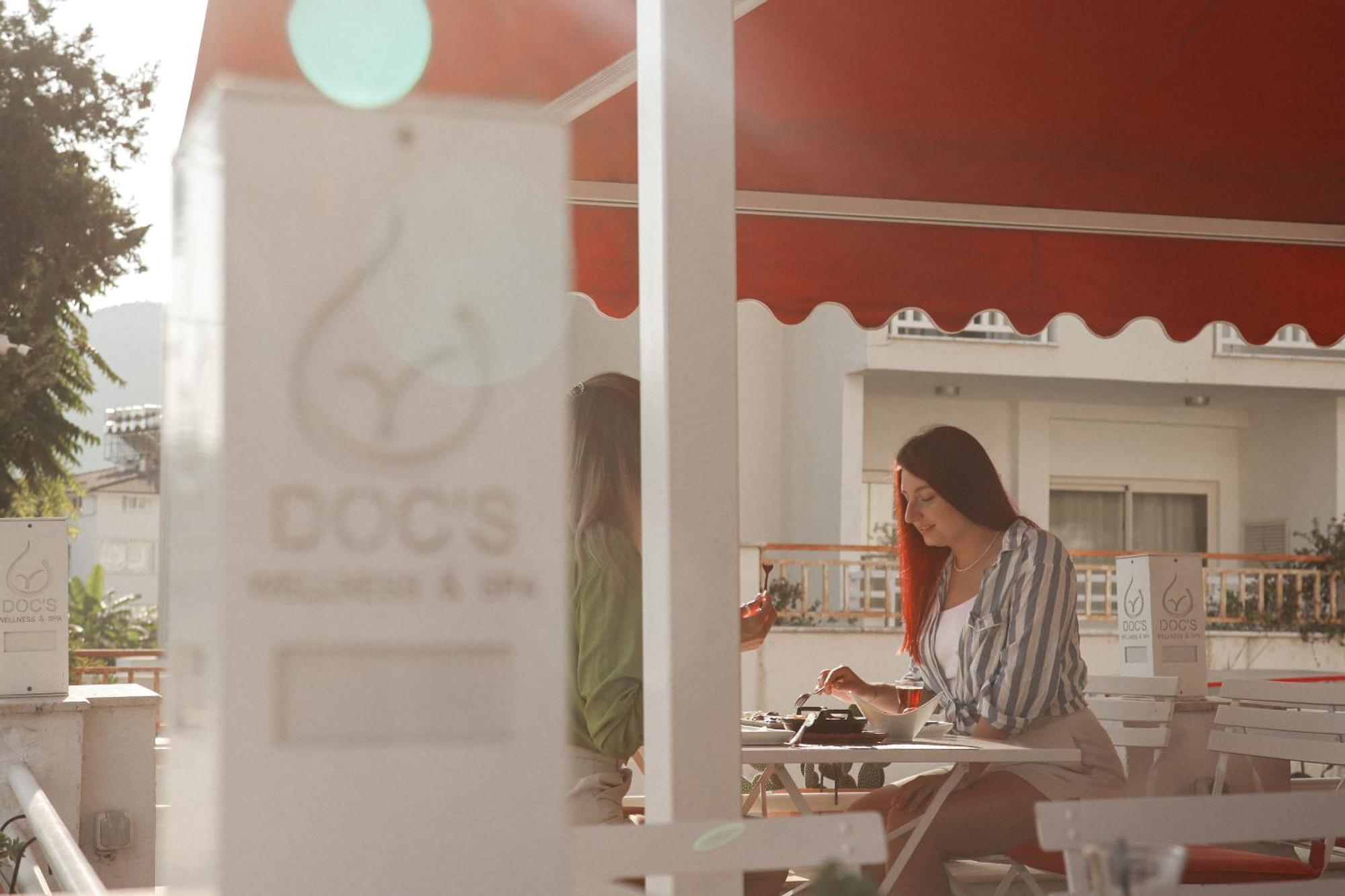 Doc'S Hotel Kemer Exterior photo